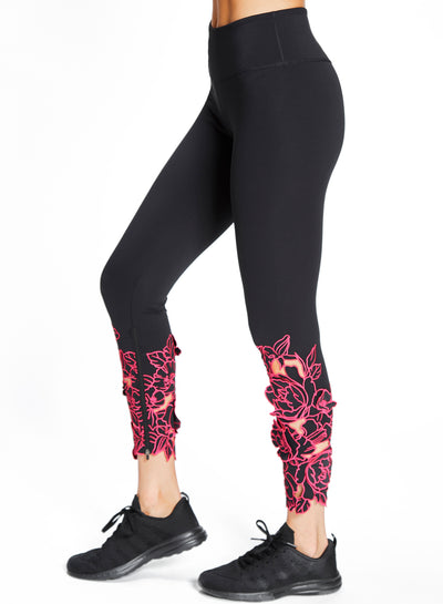 Black/Embroidered/Berry