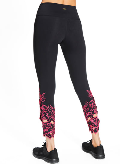 Black/Embroidered/Berry